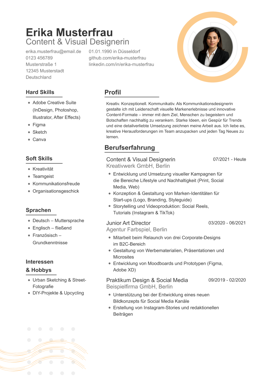Beispiel-Lebenslauf mit kreativem, zweispaltigem Design und farblich abgesetzten Mustern
