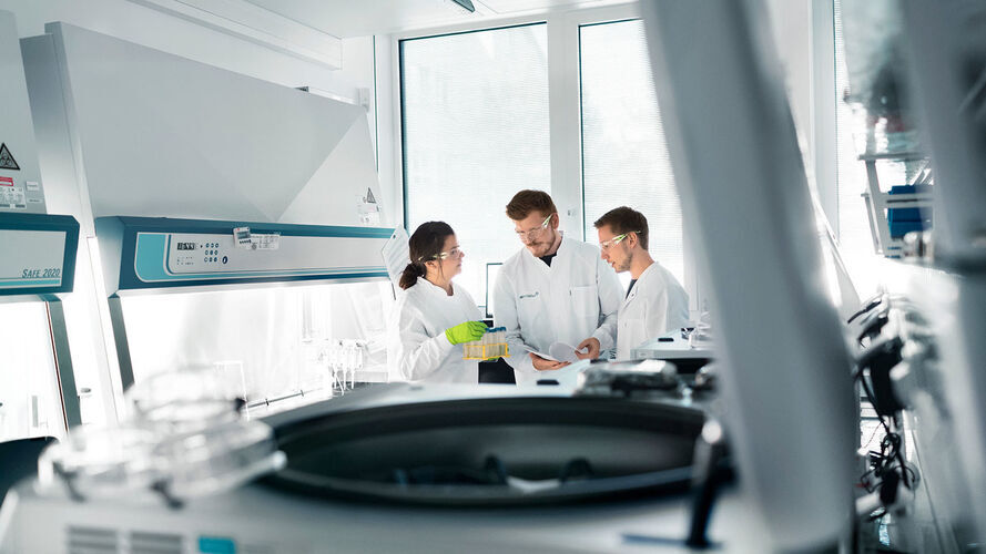 Headerbild - BioNTech SE - Bild 1