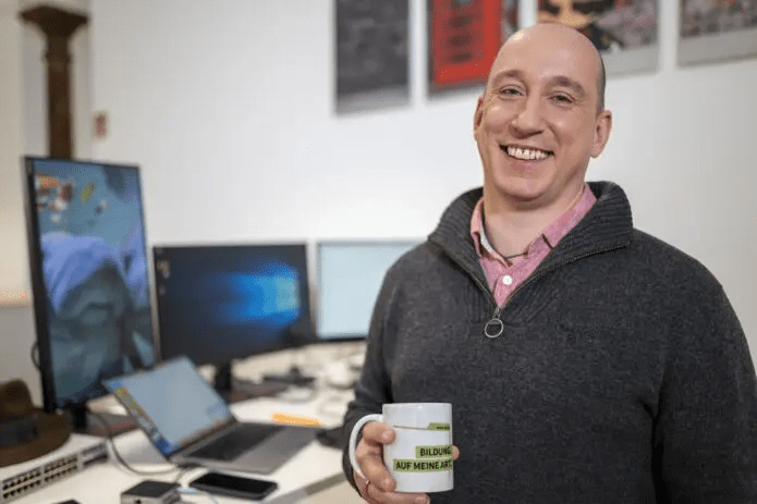 Headerbild IU Internationale Hochschule