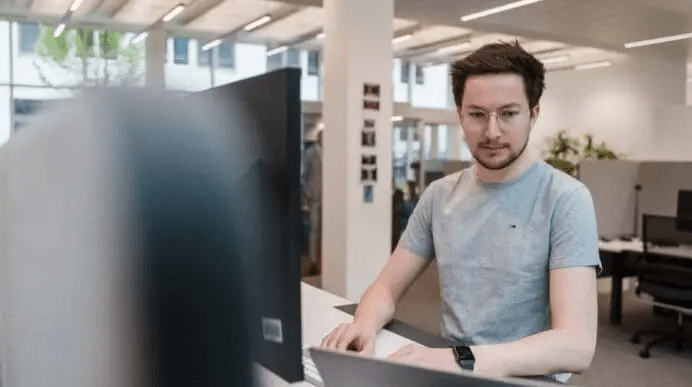 Headerbild IU Internationale Hochschule