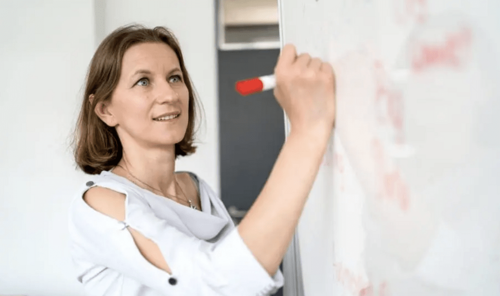 Headerbild IU Internationale Hochschule