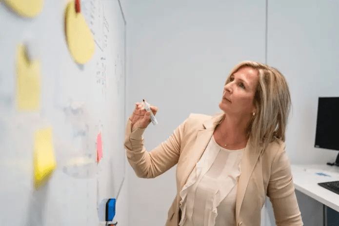 Headerbild IU Internationale Hochschule