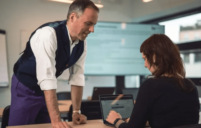 Headerbild IU Internationale Hochschule