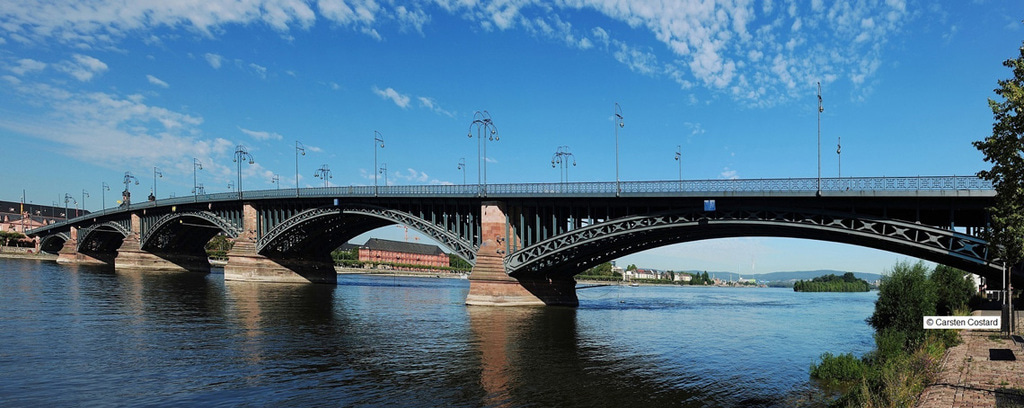 Headerbild Institut für medizinische und pharmazeutische Prüfungsfragen (AdöR)