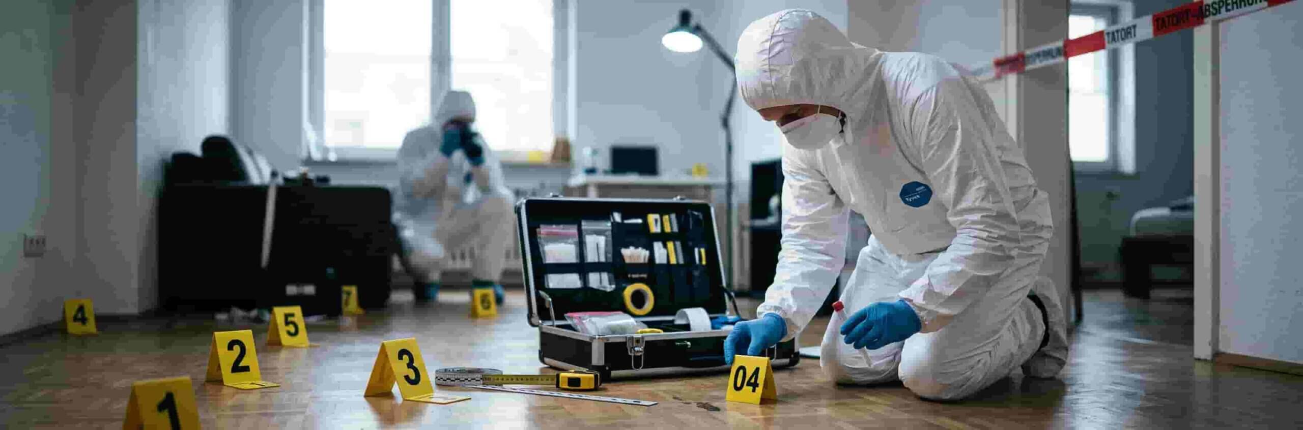 Forensiker